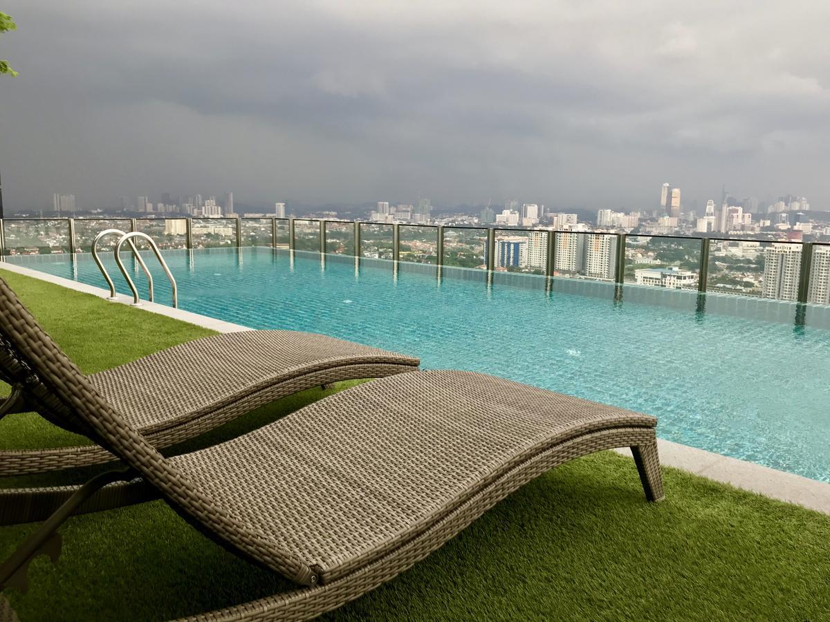 Charming Suite & Sunway And Petaling Jaya Zewnętrze zdjęcie